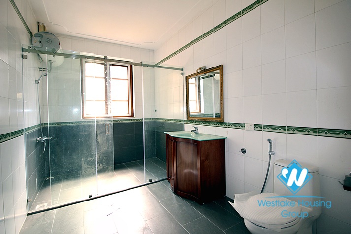 Big yard, swiming pool and five bedrooms house for rent in Tay Ho district, Ha Noi.